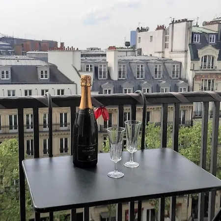 Splendide Studio Avec Belle Vue Sur La Tour Eiffel Апартаменты Париж